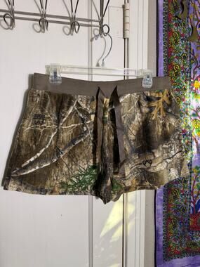 Magellan Outdoors Realtree Camo Lounge Shorts - Large